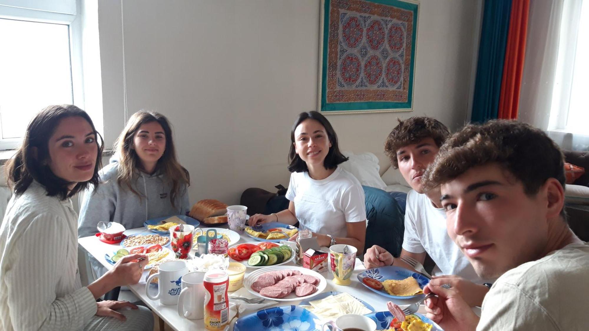3 Rooms Apartment In The Centre Of Ulgii City מראה חיצוני תמונה